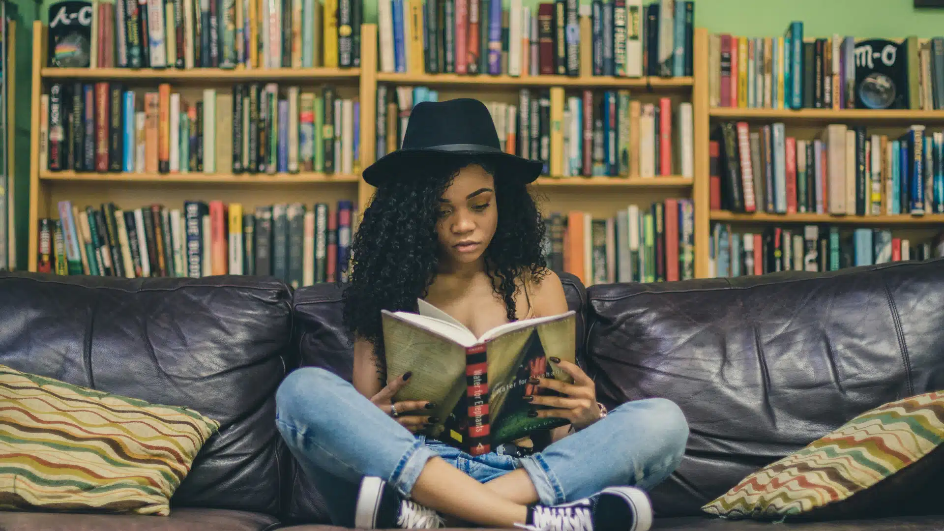 Encourager la lecture chez les ados : un voyage au cœur de l'imaginaire